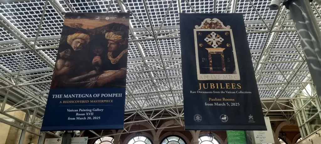 バチカン美術館入口
