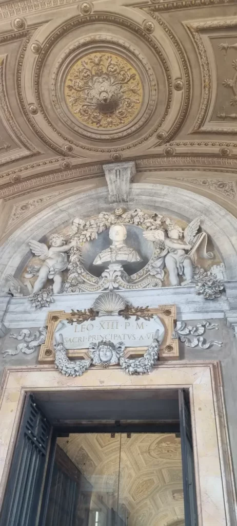 バチカン美術館のタペストリーのギャラリー