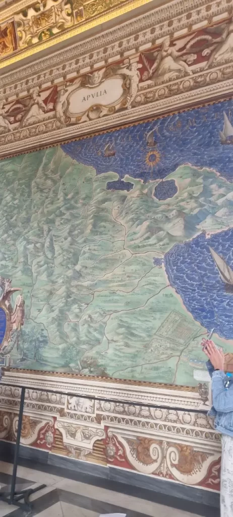 バチカン美術館の地図の間