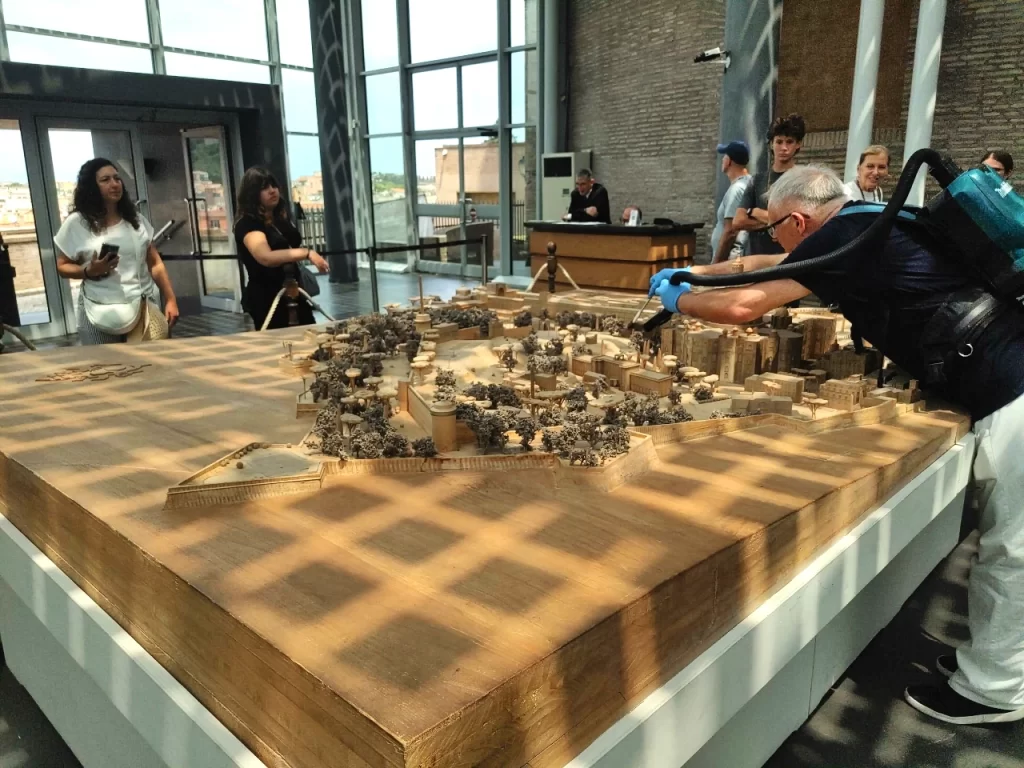 バチカン美術館の模型