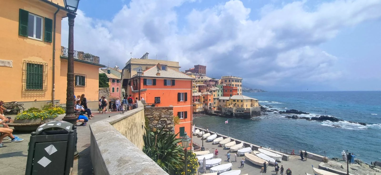 スピアッジャ・ディ・ボッカダッセ (Spiaggia di Boccadasse)